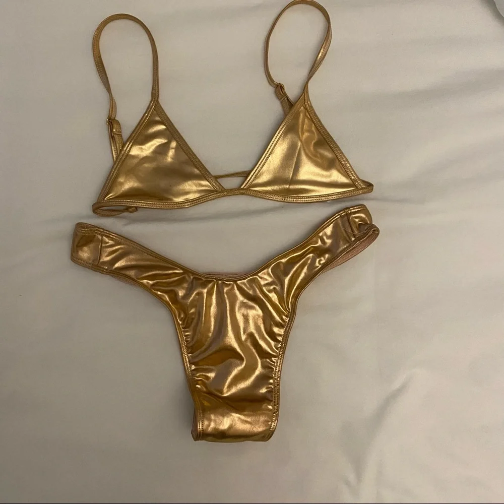 437 bikini - Picture 2 of 4